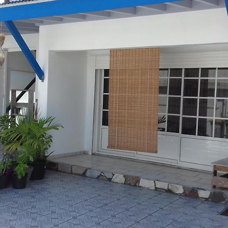 Ilet Blanc Sainte-Rose Exterior foto