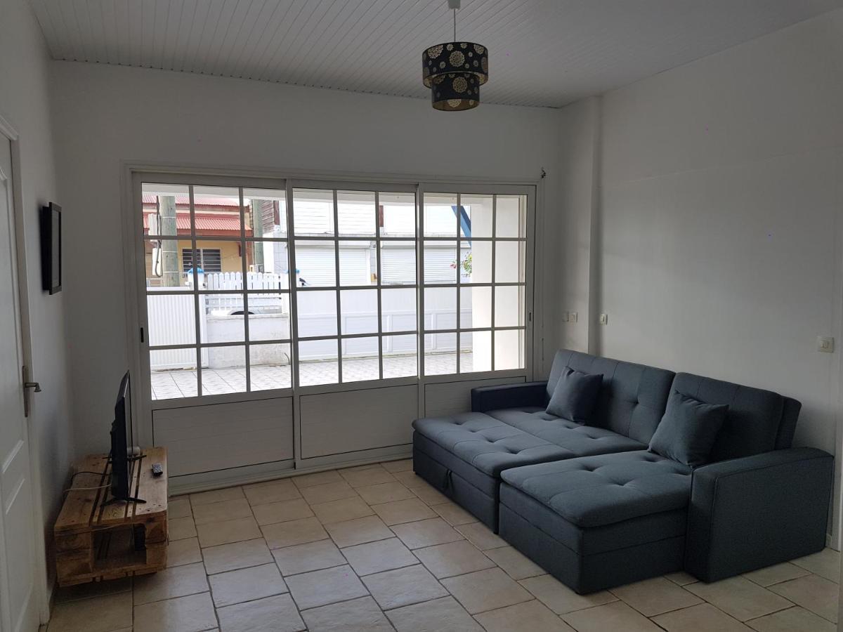 Ilet Blanc Sainte-Rose Exterior foto